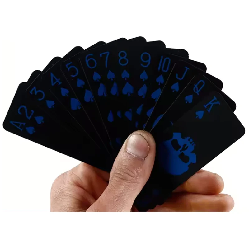 Cartes à jouer imperméables en PVC noir